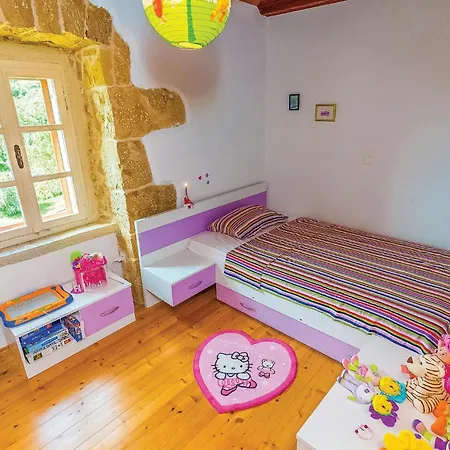 Ferienhaus Lovely In With Wifi *