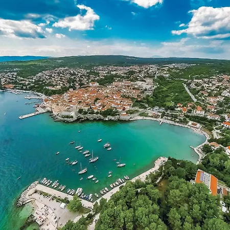 Lovely In With Wifi Ferienhaus