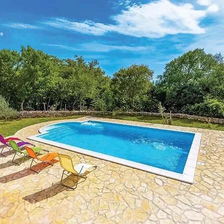 Holiday home Lovely In With Wifi *